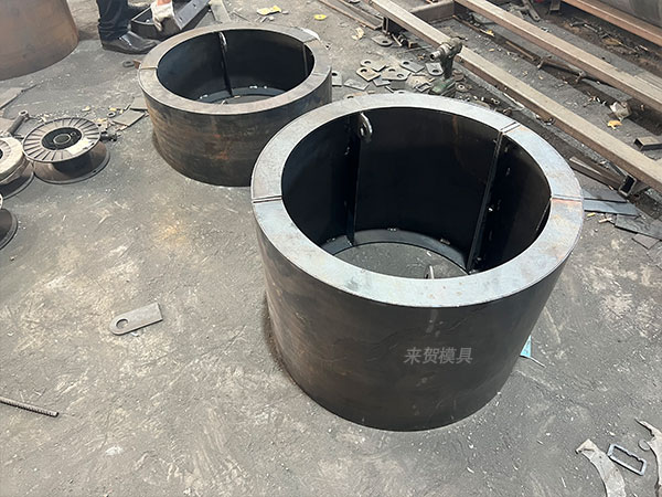這是一個關(guān)于城市建設(shè)的大事！這個預(yù)制檢查井模具有多厲害？